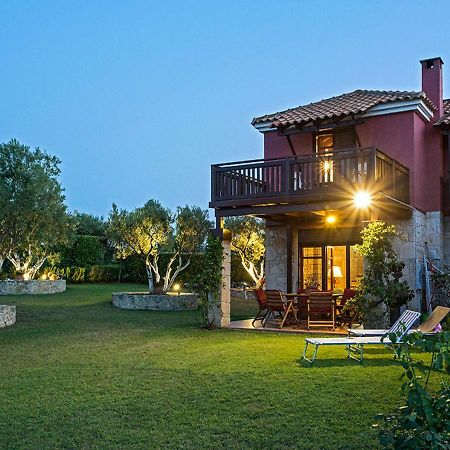 Rastoni Fabienne Shared Pool Maisonette, Afitos Bagian luar foto
