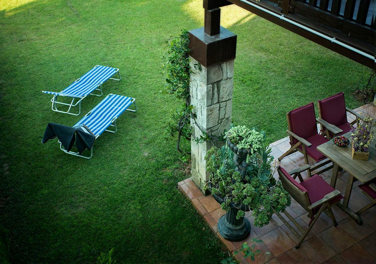 Rastoni Fabienne Shared Pool Maisonette, Afitos Bagian luar foto